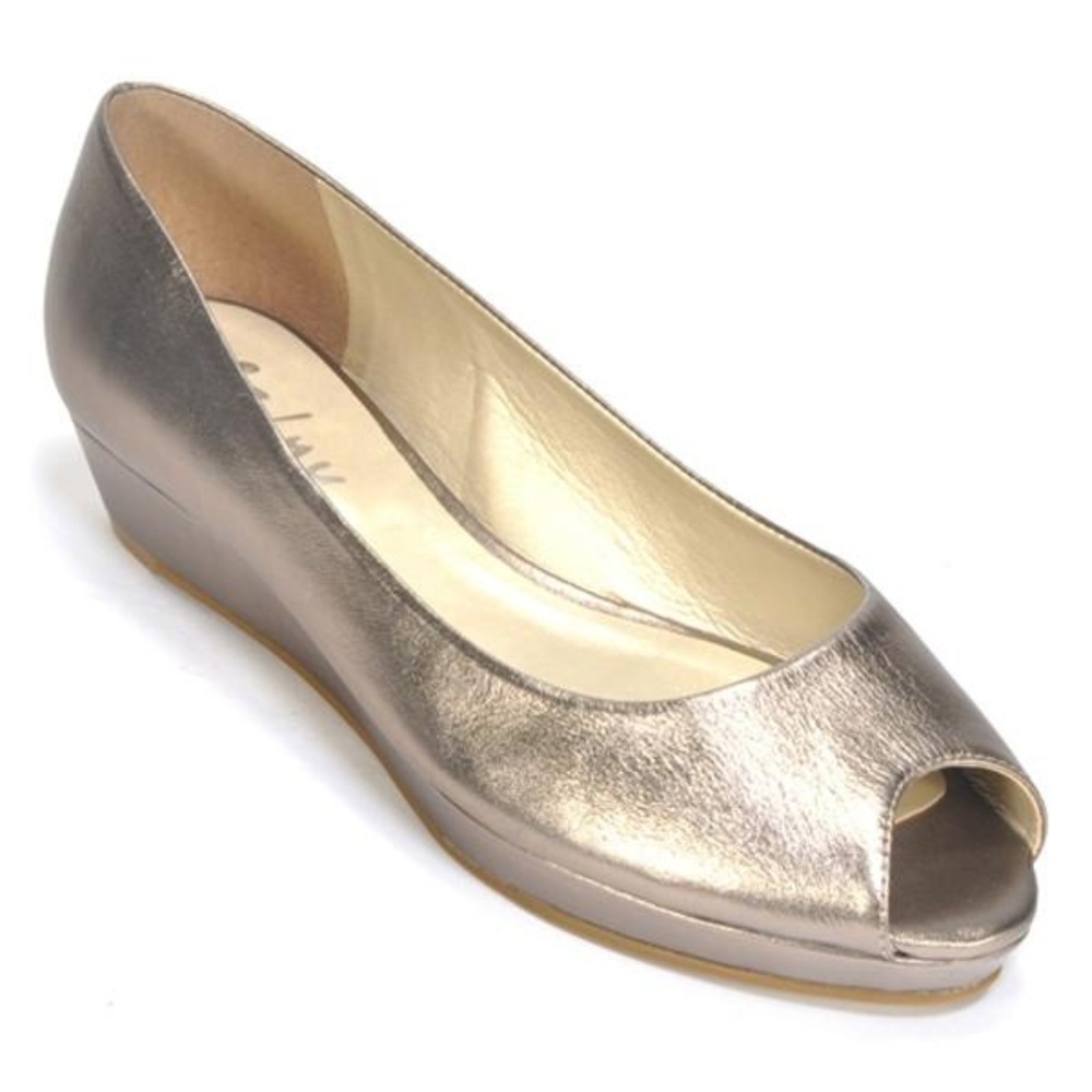 NIB French Sole Hiatus Shoe in Pewter